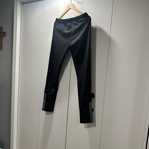 NWOT Fleece lined Black Streamlined Active Wear Set (2 pcs) Top and Bottoms XXL - Picture 9 of 16